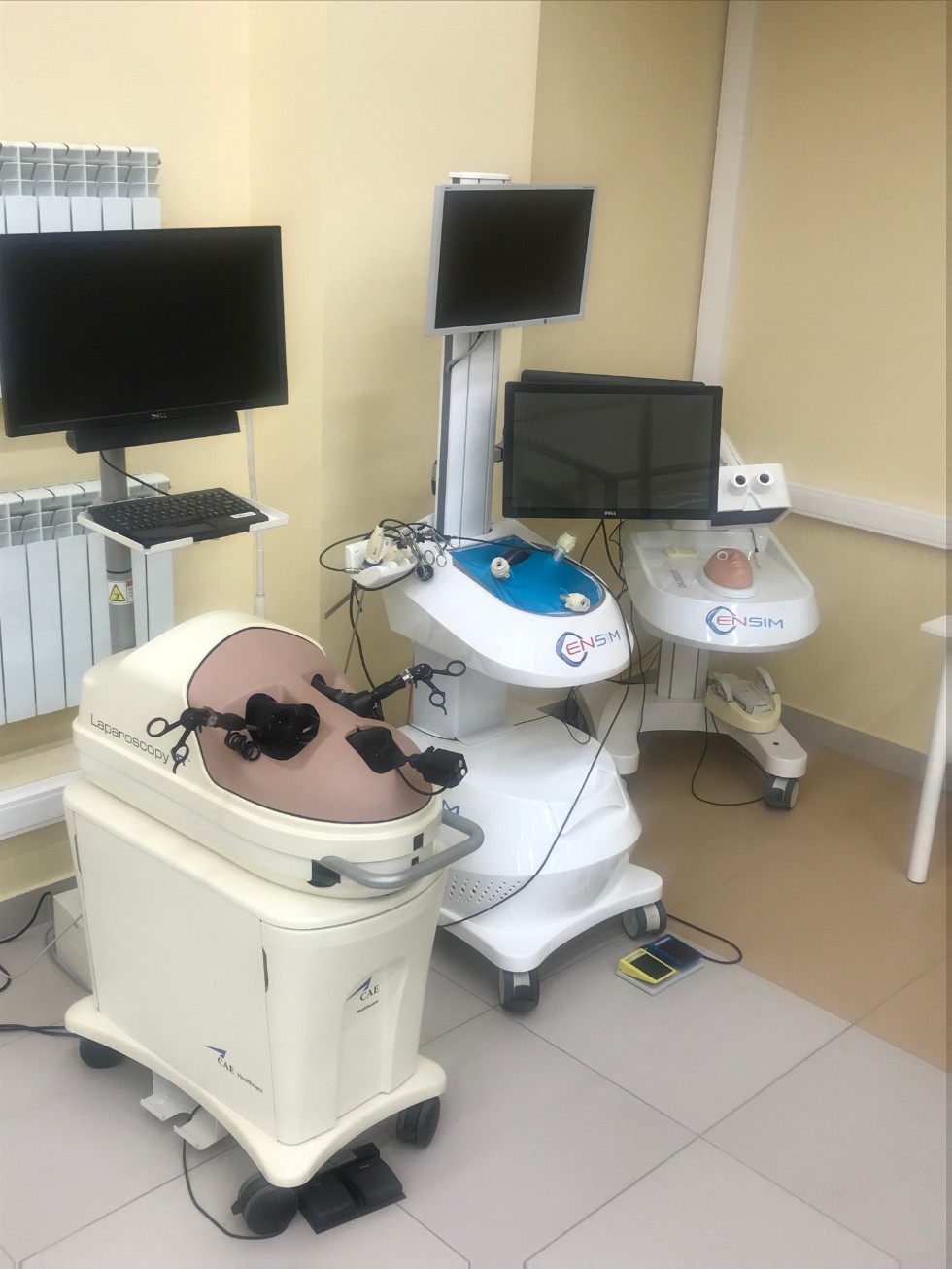 ����������