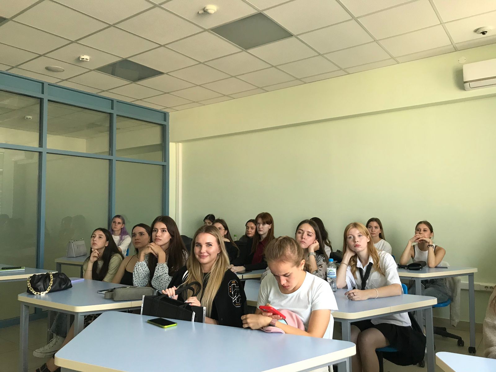 ���� ������������ ������ � ����������� � �������