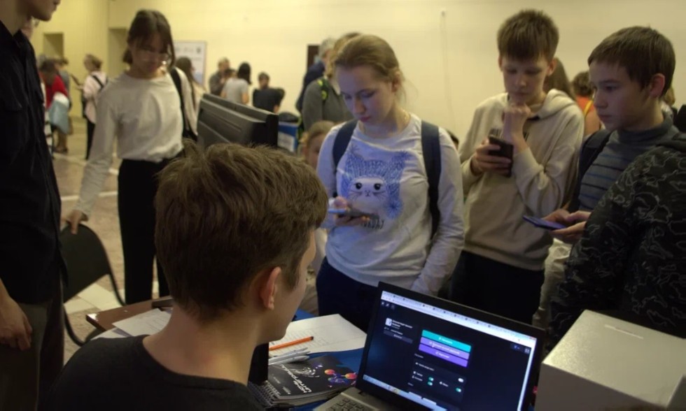 � ��������� ����������� ������������ ������ XV ����� ������-����������� ������� 