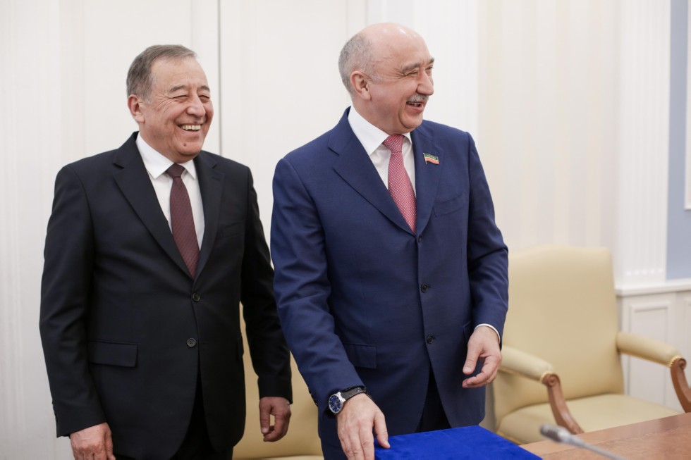 Memorandum of cooperation signed with Academy of Public Administration of Uzbekistan