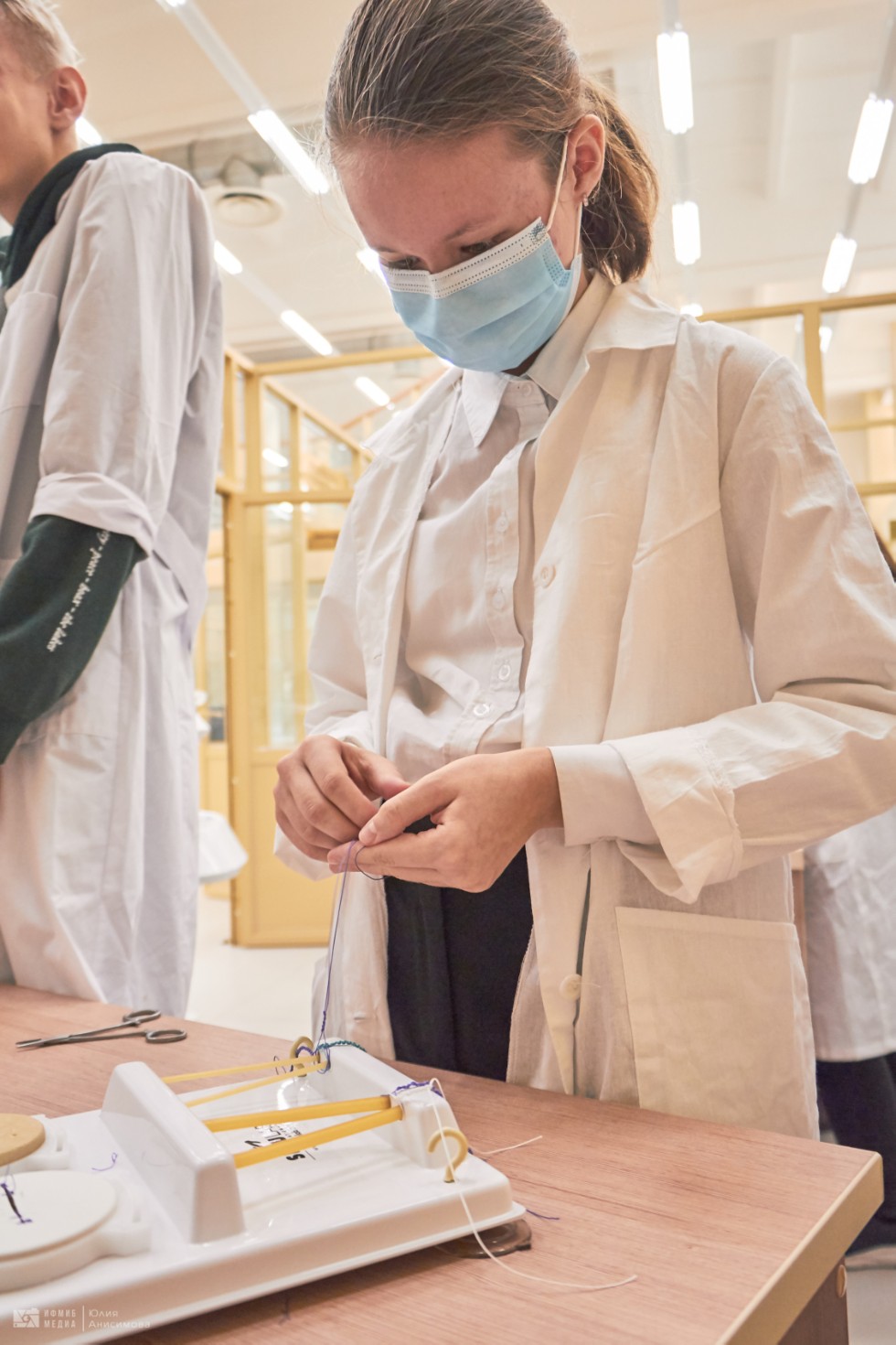 ����������