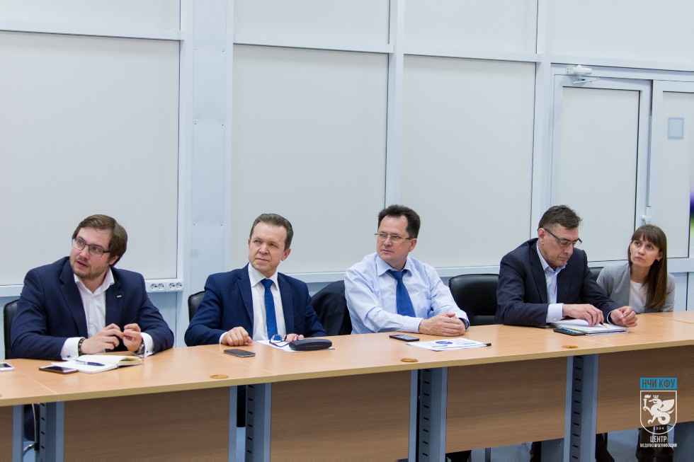 Усиливается взаимодействие между предприятиями и Набережночелнинским институтом КФУ Усиливается взаимодействие между предприятиями и Набережночелнинским институтом КФУ