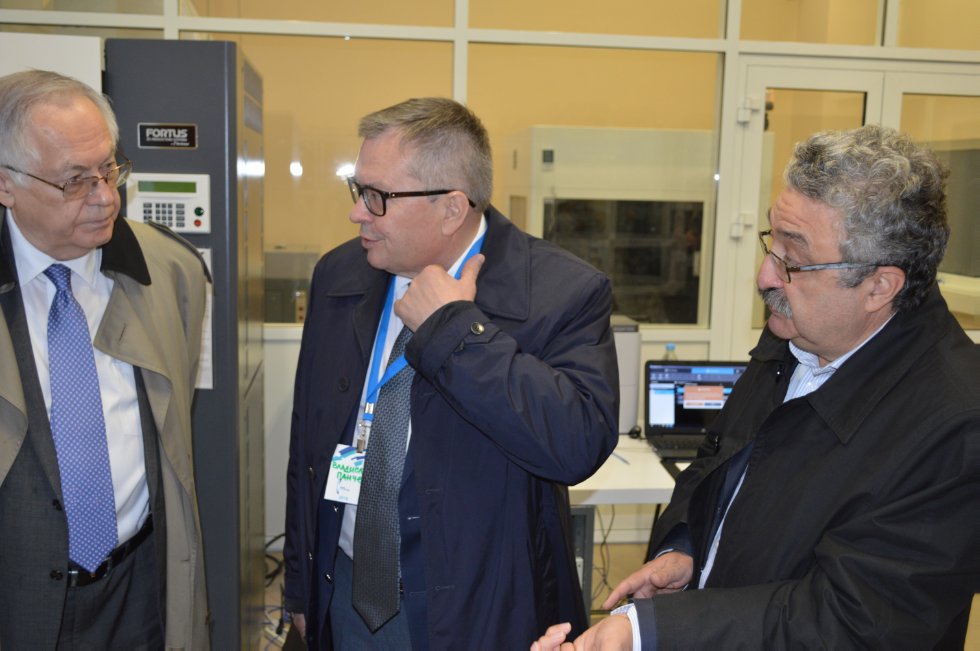 ����� �������� 2016