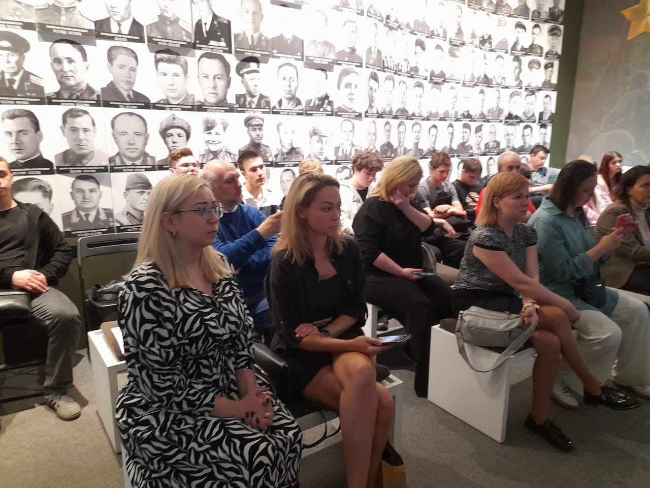 ������� ����� ��� '������' �������� � ��������� ��������� � ������� ������ � �����-��������� ������� ������������� ����� � ��������� ������