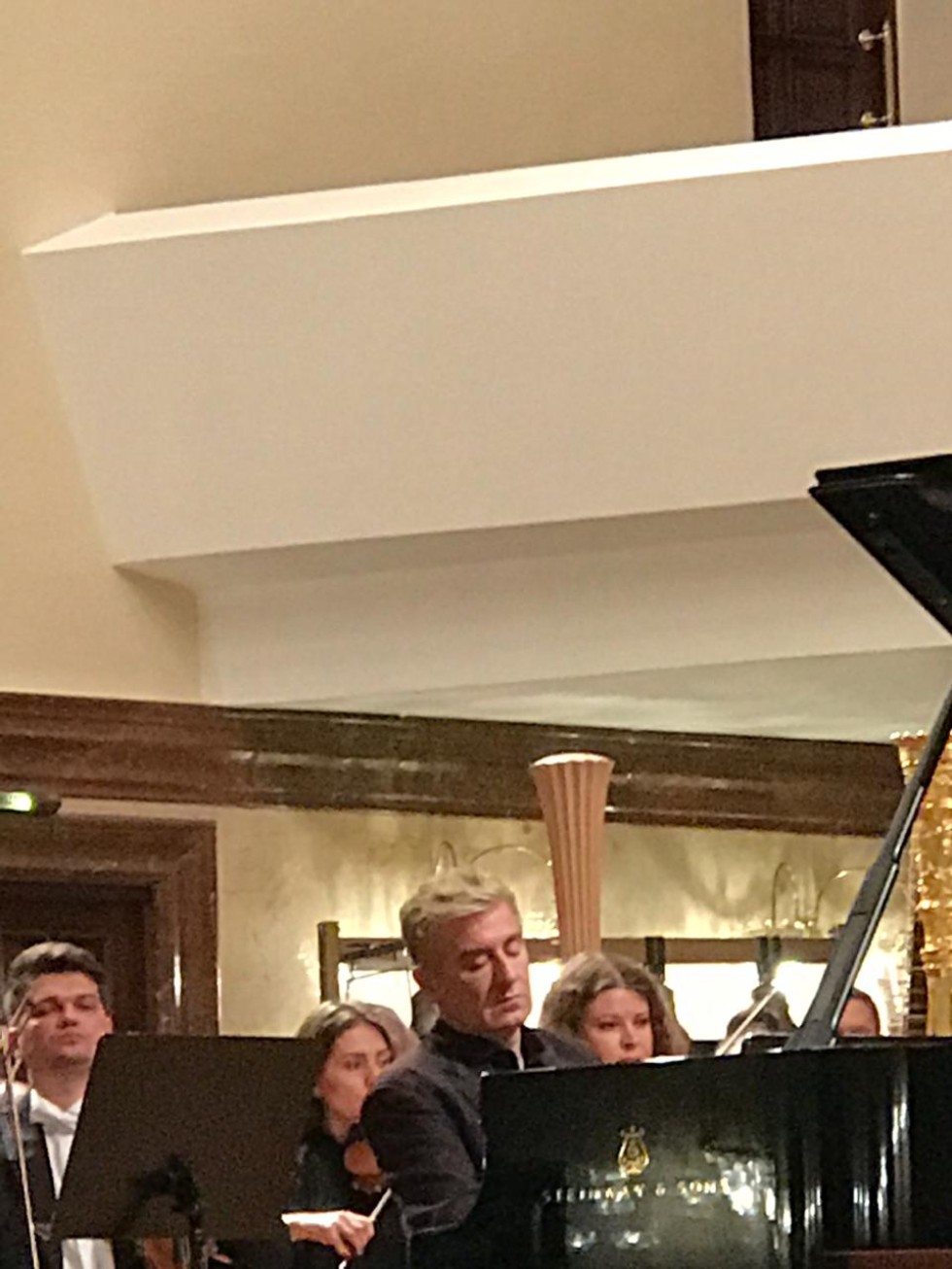 Французская экспрессия маэстро Тибоде покорила слушателей Центра романских языков ЦРК UNIVERSUM + Французская экспрессия маэстро Тибоде покорила слушателей Центра романских языков ЦРК UNIVERSUM +