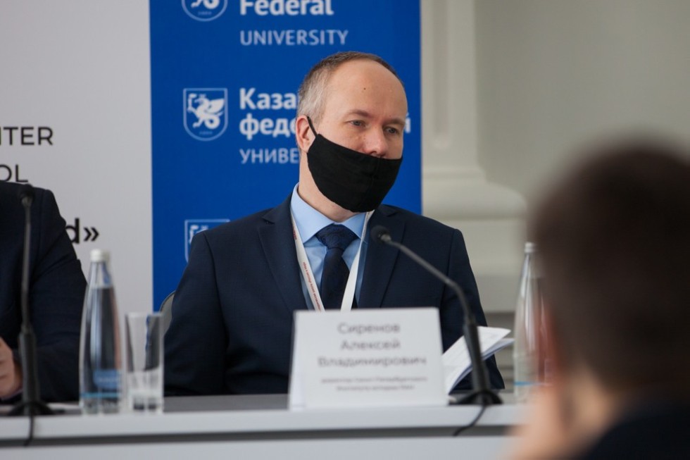 Второй этап Международной зимней исторической школы открылся в Елабужском институте КФУ Второй этап Международной зимней исторической школы открылся в Елабужском институте КФУ