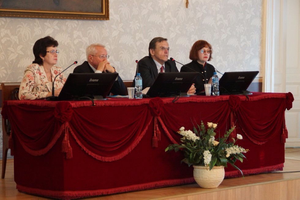 Plenary Meeting of L.N.Tolstoy Youth Academic Festival