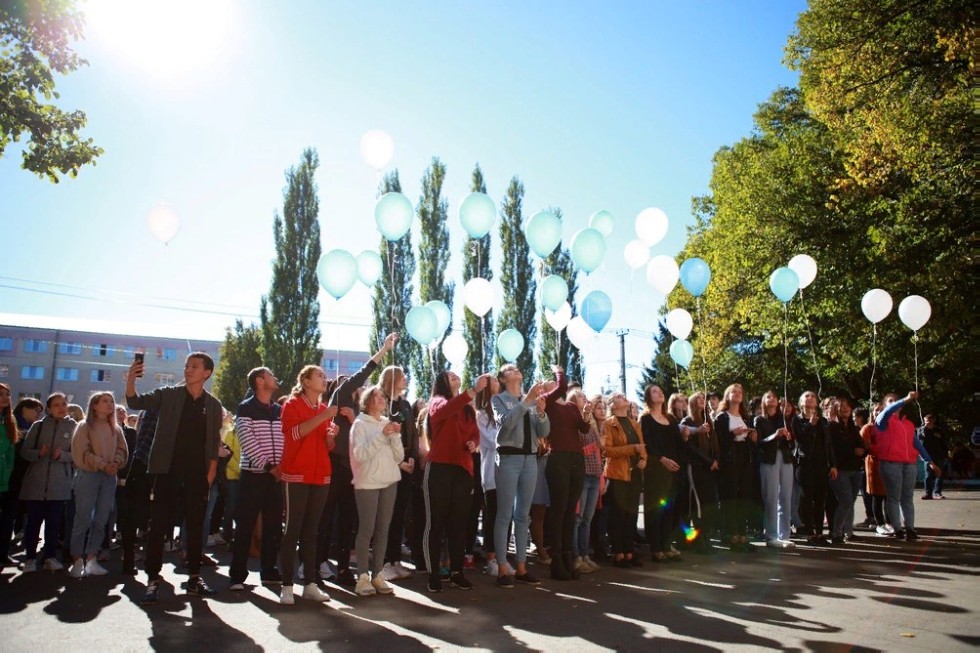 21 �������� - ������������� ���� ����