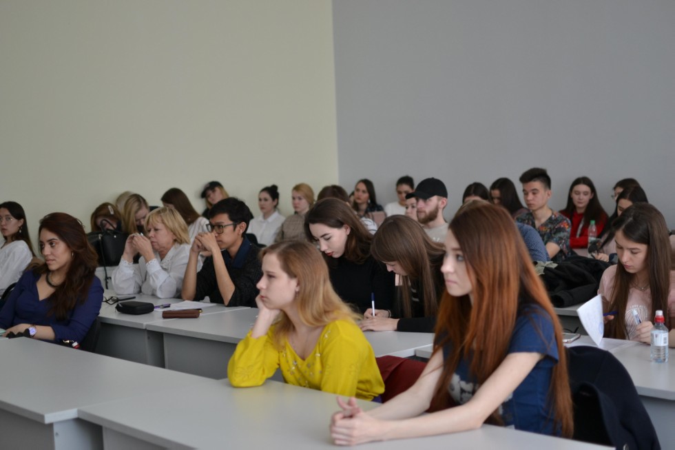 ����� ������������ ����� ����