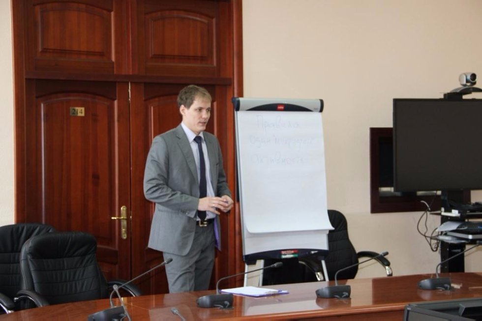 Конфликтологи Казанского университета провели очередной тренинг по медиации для помощников судей Арбитражного суда РТ