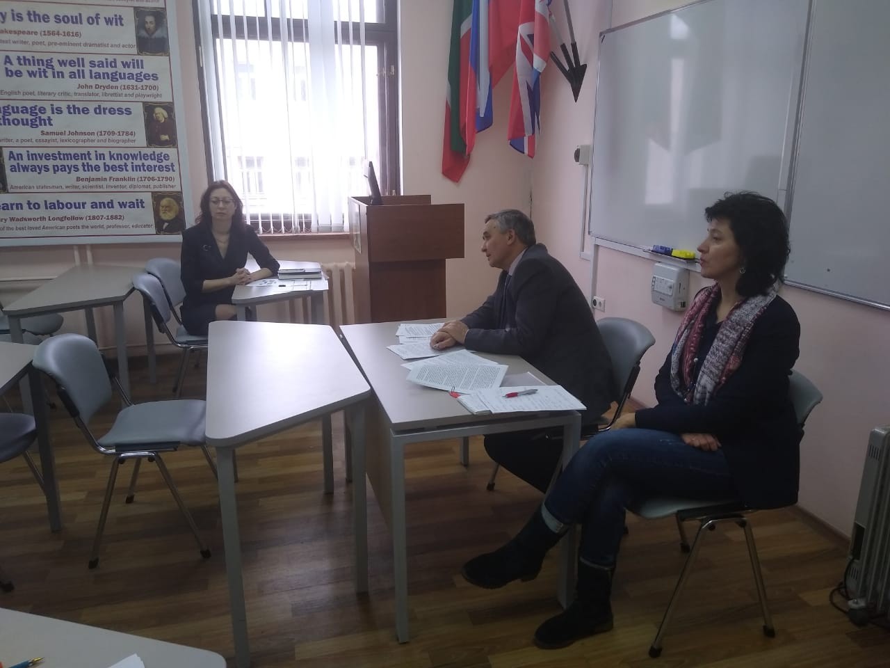 В ВШИЯиП прошел Профессорский час В ВШИЯиП прошел Профессорский час