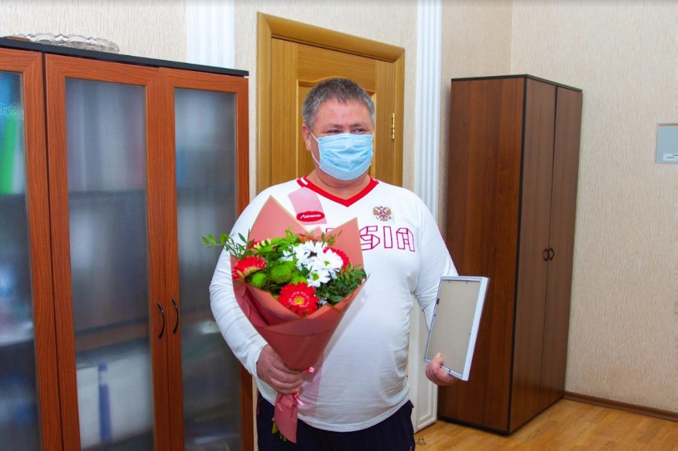 ������ ��������� ������ ������� ������ � �������� ���������� �������� � ������������ ����������������� ����������� ��������� ��� ���� ��������