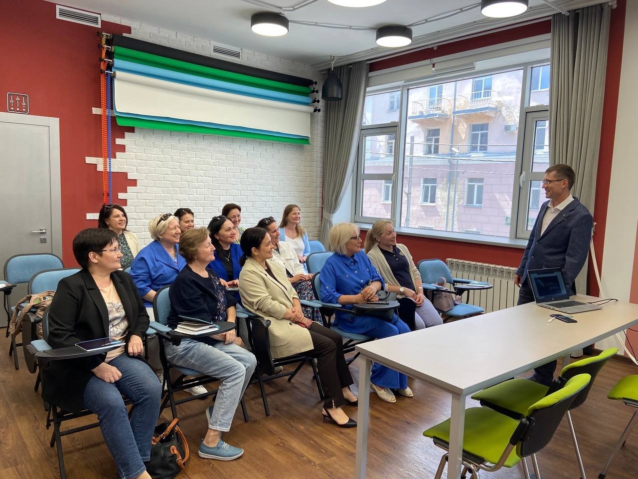 Новые медиа и блогинг Новые медиа и блогинг