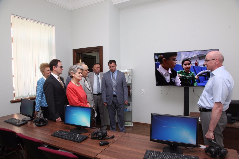 ����������� ������ ����� ������ ������ ������� ������� ������ ��� �� ��������� ����� �������� � ������ ���������� ��������