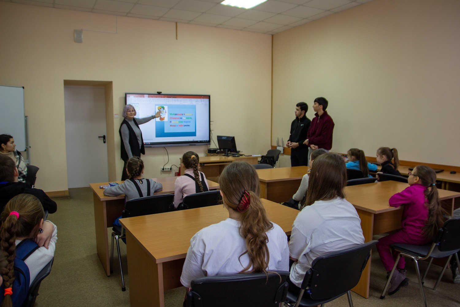 В Елабужском институте КФУ продолжил свою работу Детский университет В Елабужском институте КФУ продолжил свою работу Детский университет