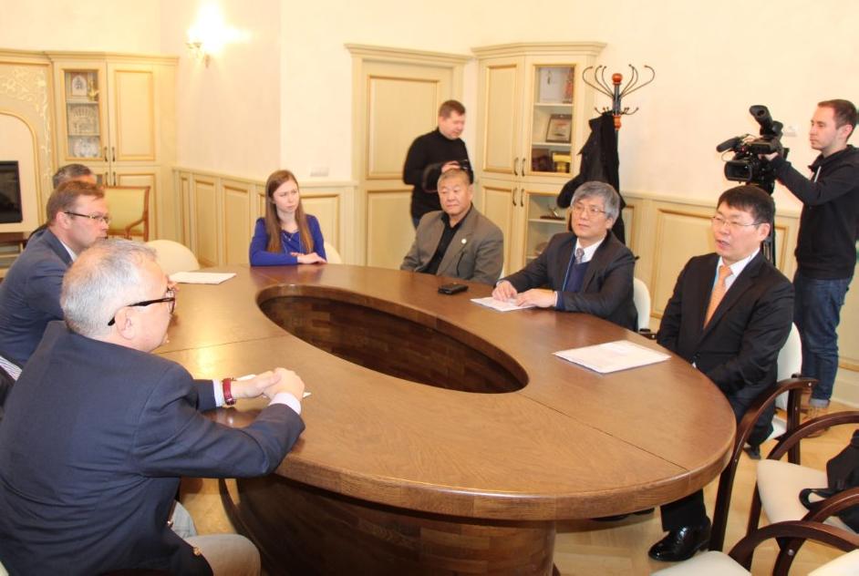 � ��� ������ VII ������������� ������� �� ������ ���������� �����