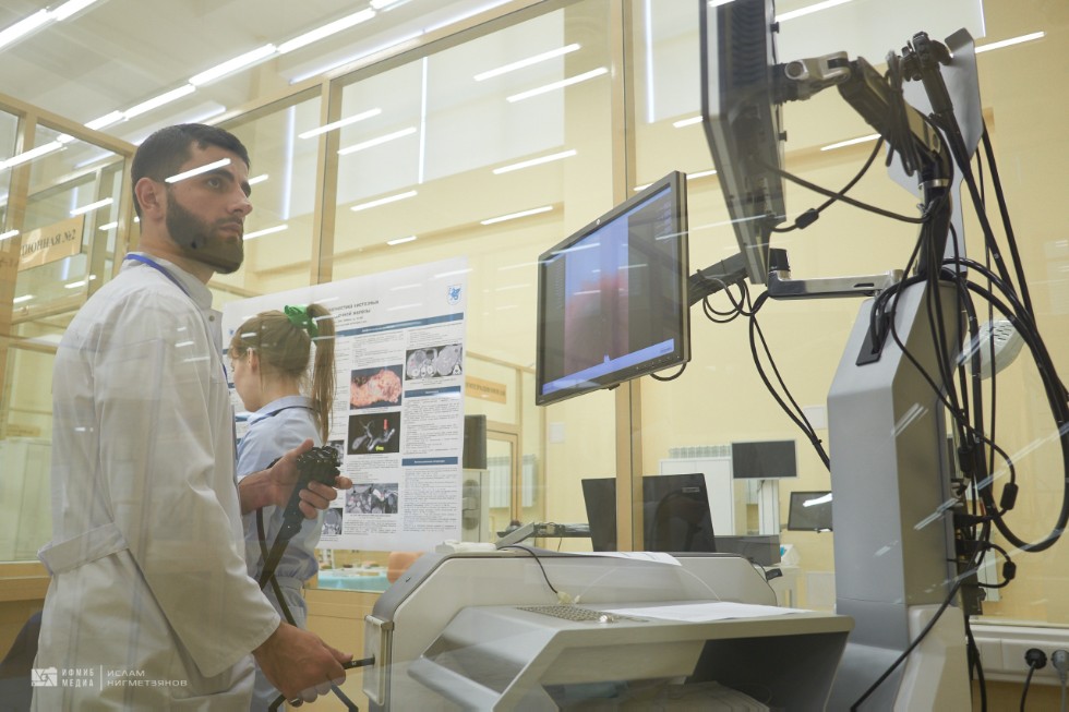 ����������