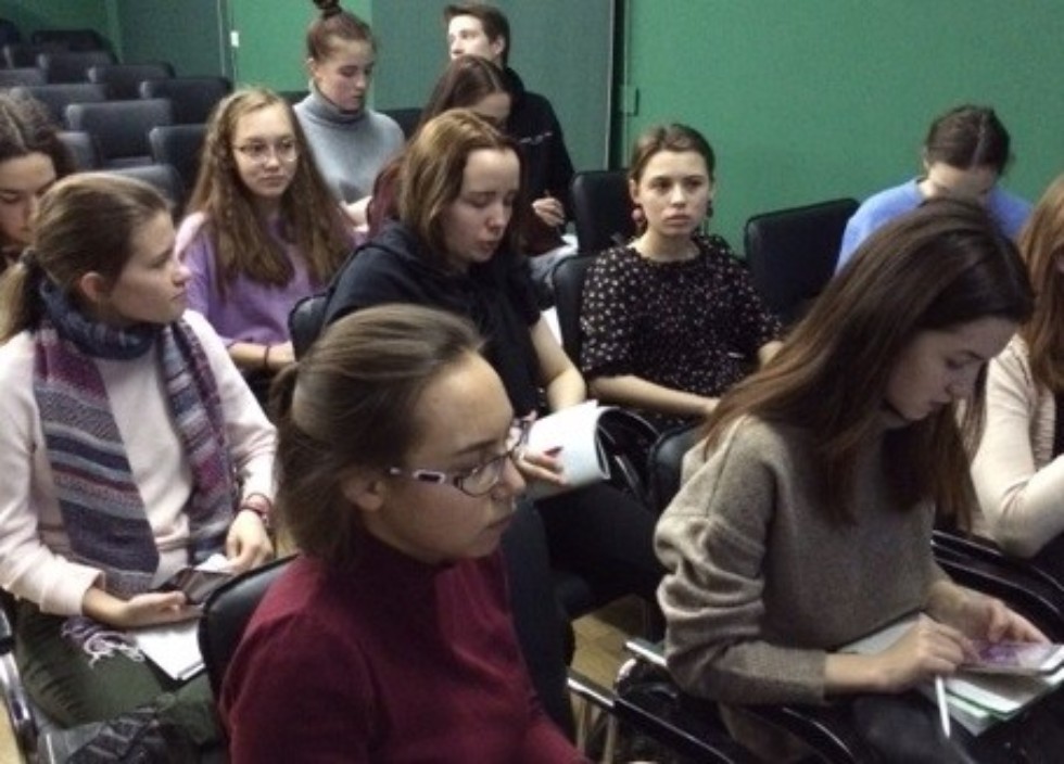 ���������� �������� ����� �������