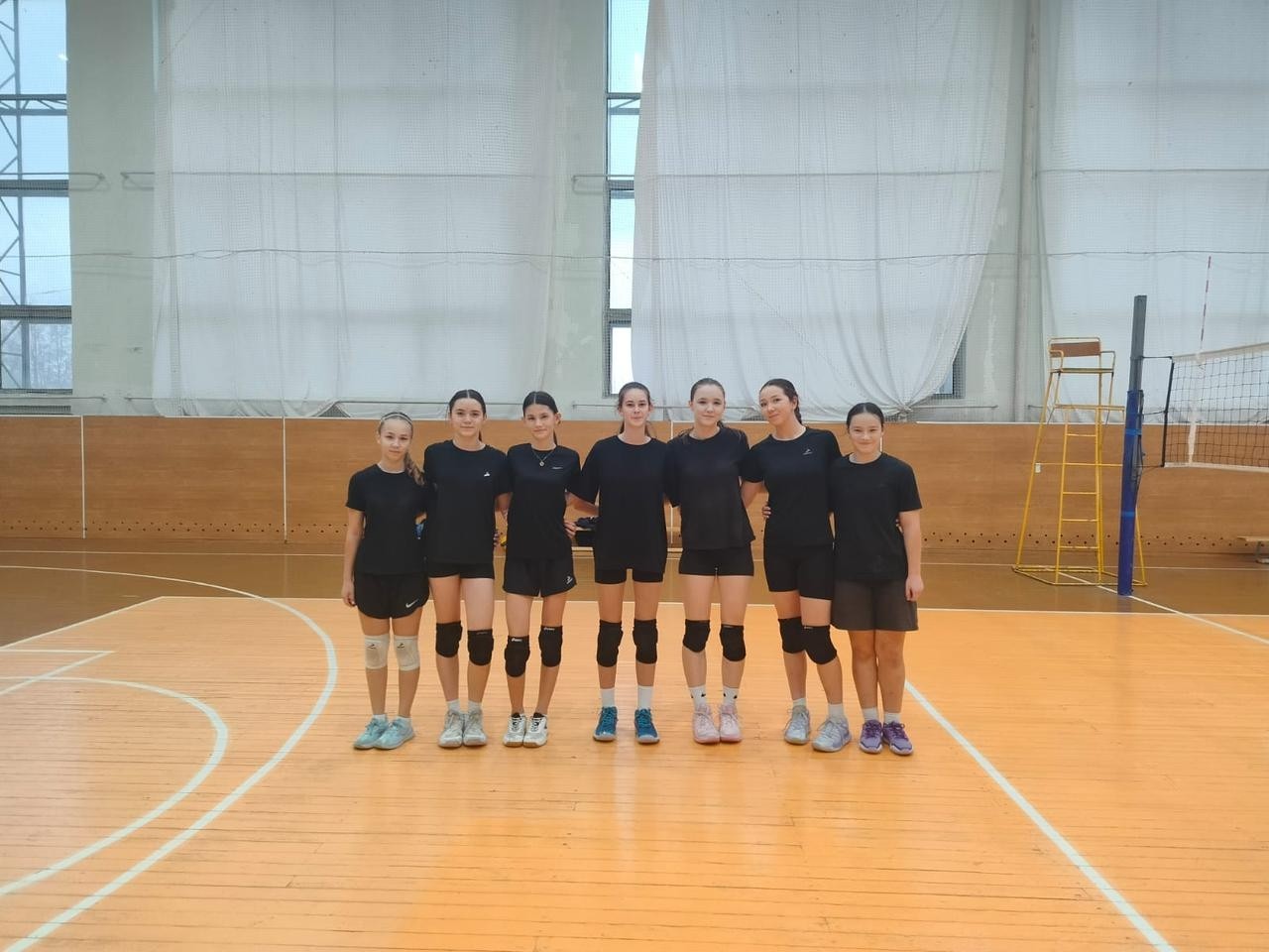 Уверенная победа наших волейболисток! Уверенная победа наших волейболисток!