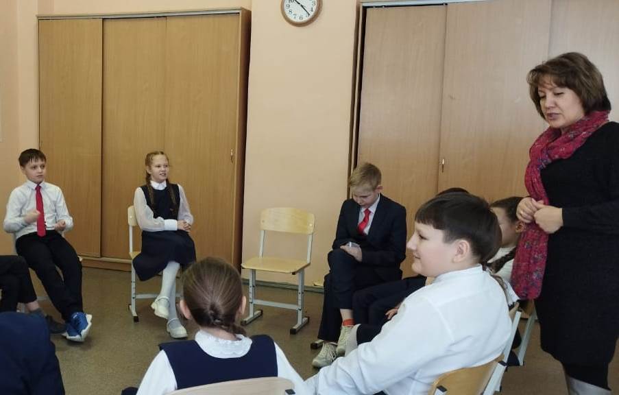 ������-������ ������� � �������� ������������� ����������� ��������� ���