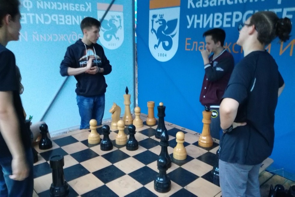 Летняя физико-математическая школа завершилась Летняя физико-математическая школа завершилась