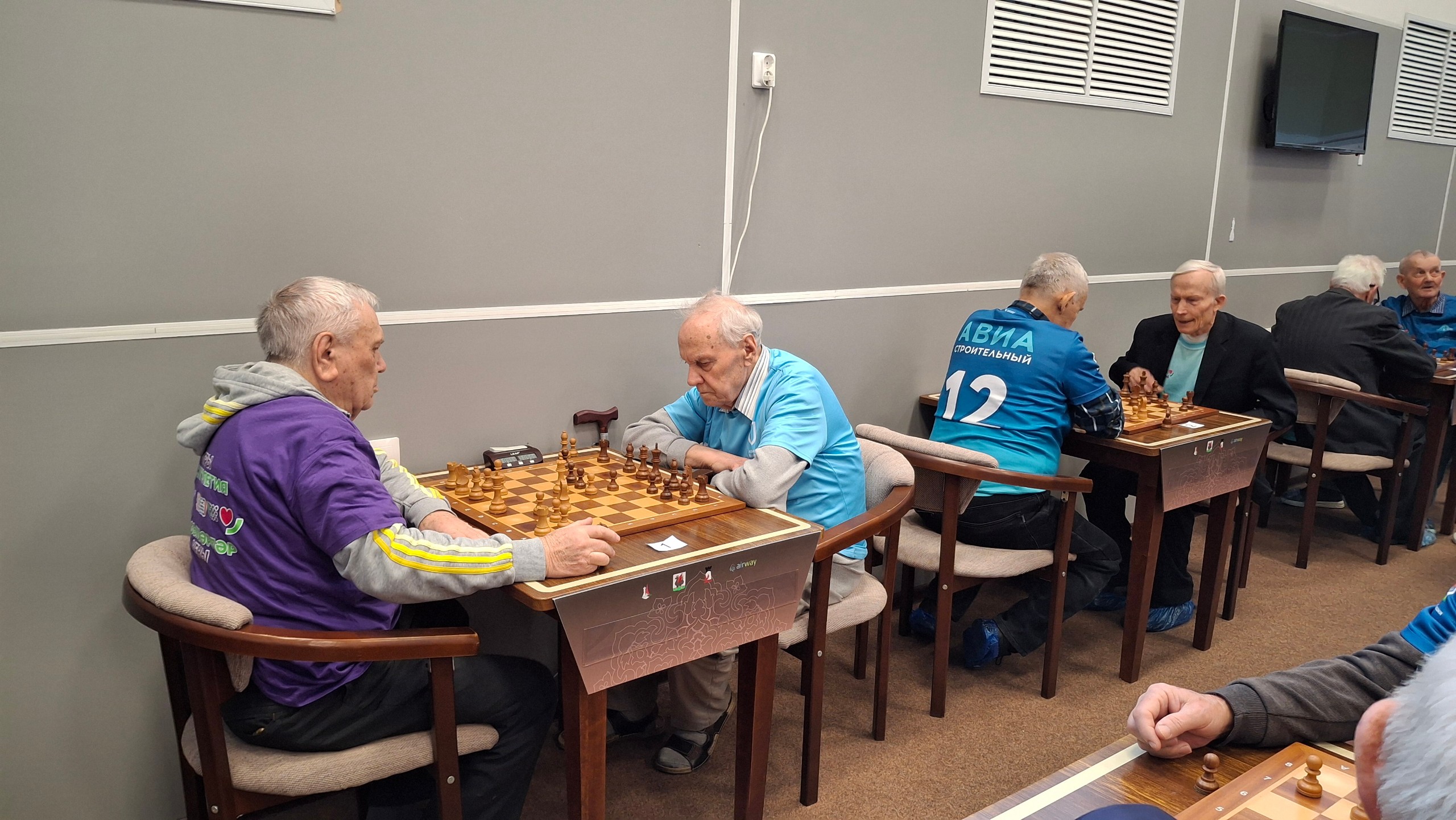 Ветераны КФУ занимают почетные места в Спартакиаде Ветераны КФУ занимают почетные места в Спартакиаде