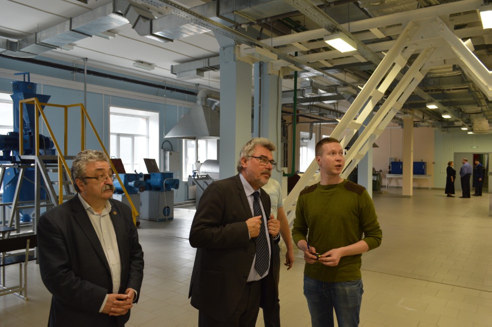 2 ���� ���������� �������� ��� �������� ��������� �� ������������� ������ ����� ���� ������� � ��������� �������� ����� ������ ������ ������������ ��.������� ������ (�������)