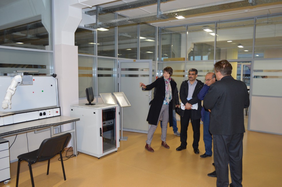 ������ ��������� �� ����������� ��������� � ��������� ������������� ������� ���