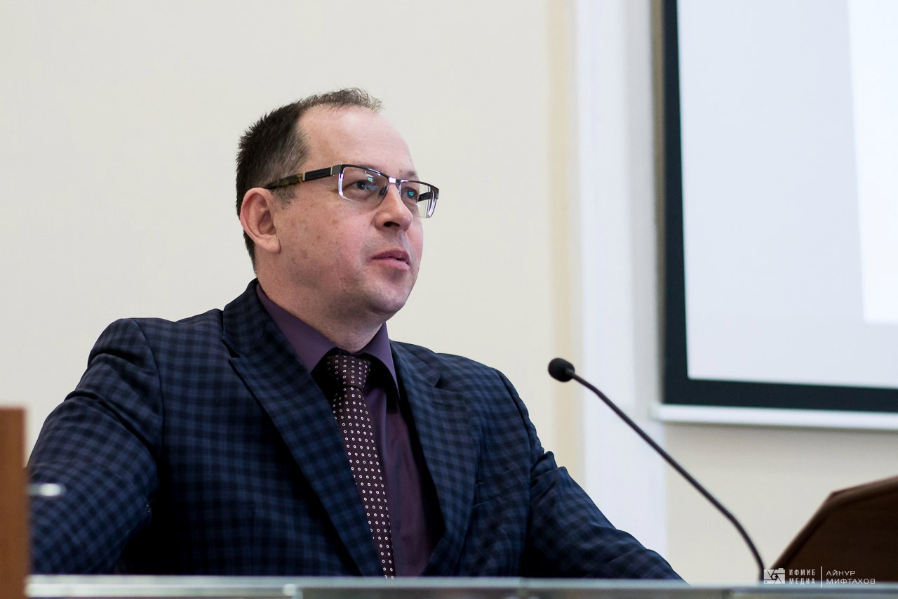 В КФУ провели первый турнир среди студентов по оказанию первой медицинской помощи В КФУ провели первый турнир среди студентов по оказанию первой медицинской помощи