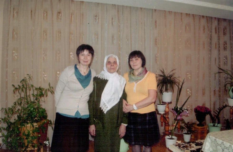 Кадрия Фатхуллова: 'Главный инструмент учителя ? это слово, идущее от сердца' Кадрия Фатхуллова: 'Главный инструмент учителя ? это слово, идущее от сердца'