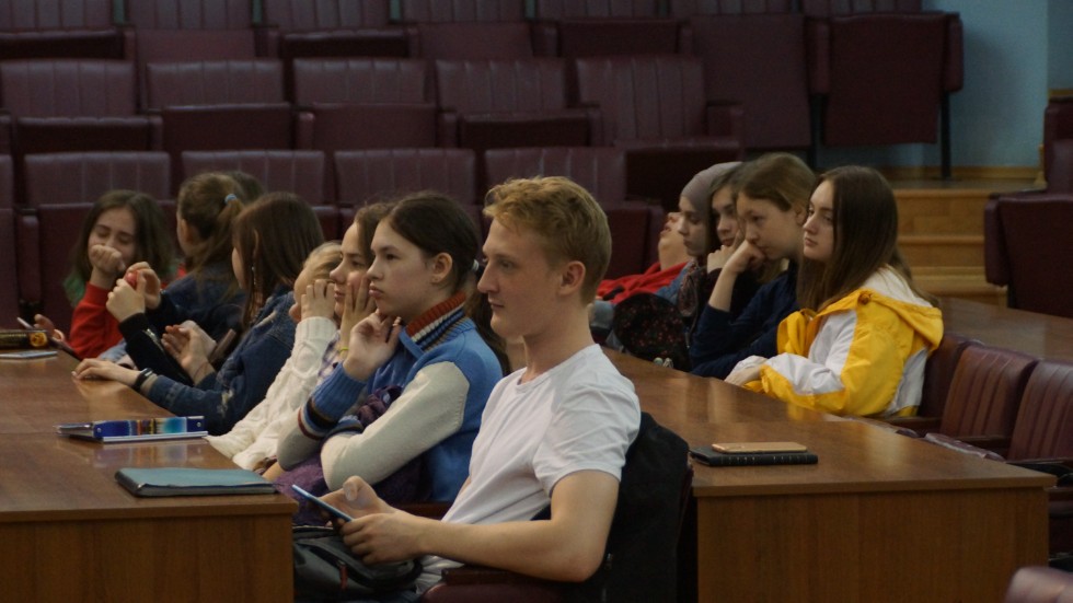 6  ��� � ��������� ��������� � ������������� ������������ ���������� ����� '����� ��������� �� ���� ����!'