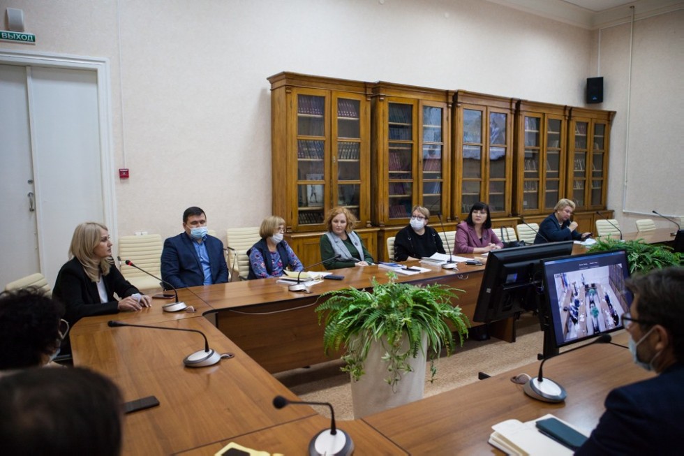 В формате круглого стола состоялась беседа о непрерывном образовании педагога В формате круглого стола состоялась беседа о непрерывном образовании педагога