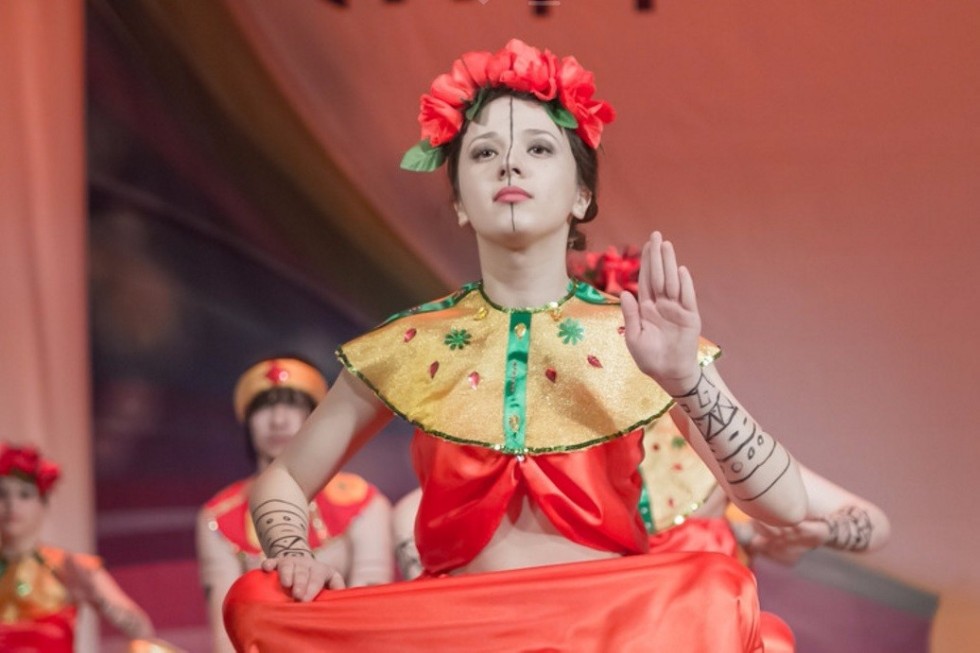 Студенты Елабужского института КФУ - призеры 'Студенческой весны' в Закамье Студенты Елабужского института КФУ - призеры 'Студенческой весны' в Закамье