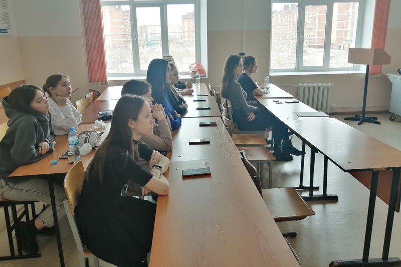 Кураторский час 'День воссоединения Крыма с Россией: история великого события' Кураторский час 'День воссоединения Крыма с Россией: история великого события'