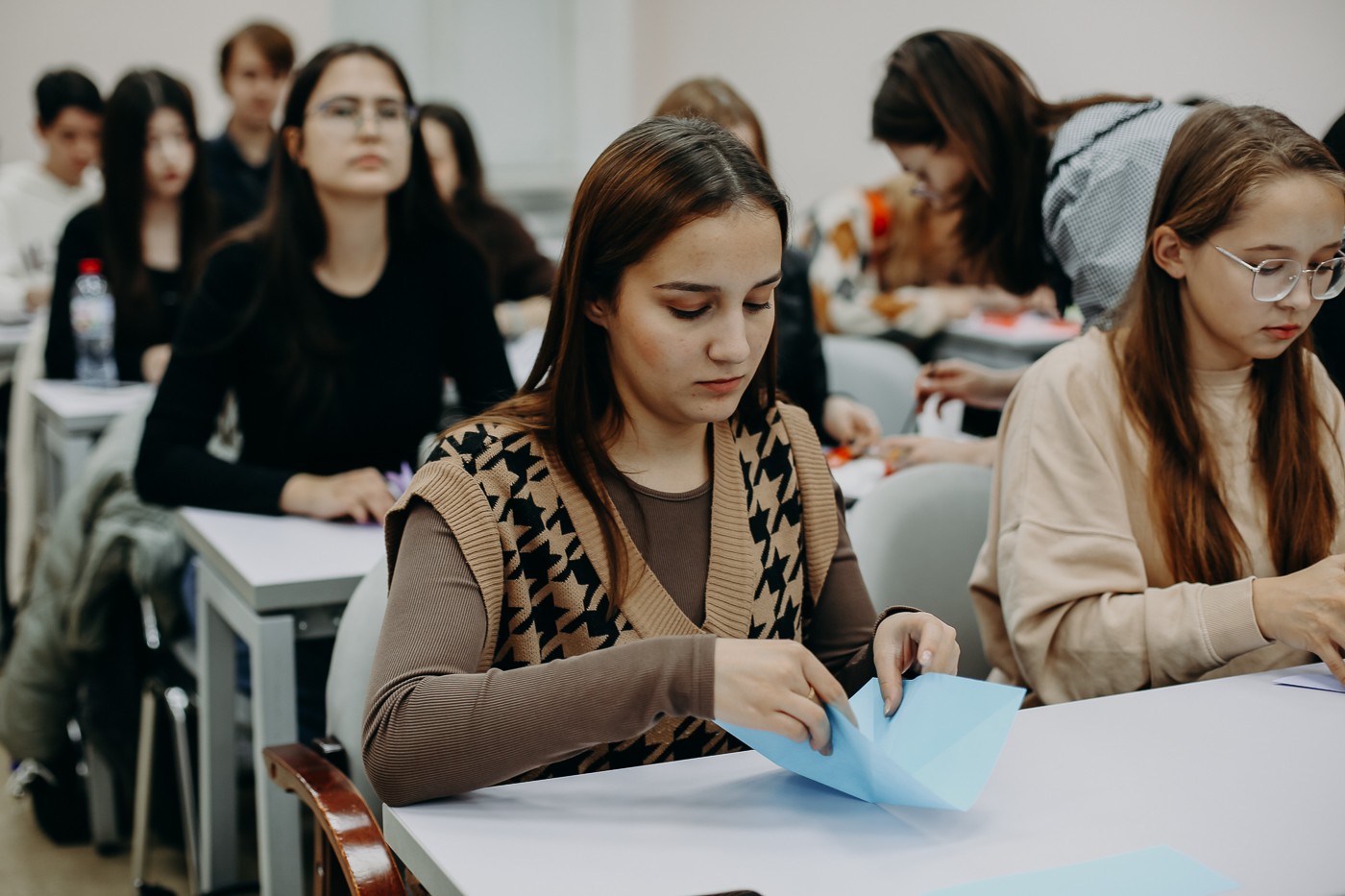 В КФУ проходит фестиваль 'Открывая мир науки' В КФУ проходит фестиваль 'Открывая мир науки'