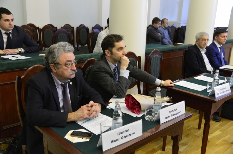 ��������� �� ���������� ������������, �������� ����������� ��������� ��� ����� ������� ������� ��� ����������� �.������