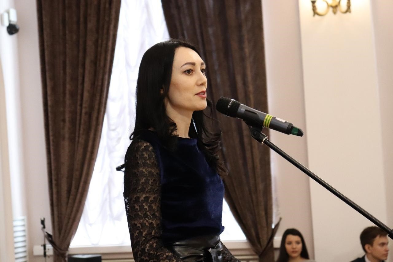 �������� ������� ������� � �������� ����.