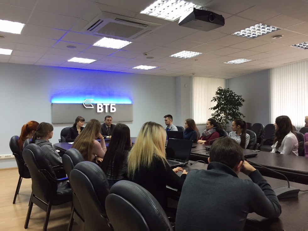 ��������� ��������� ������� ����������� ���� � ���� ����� 