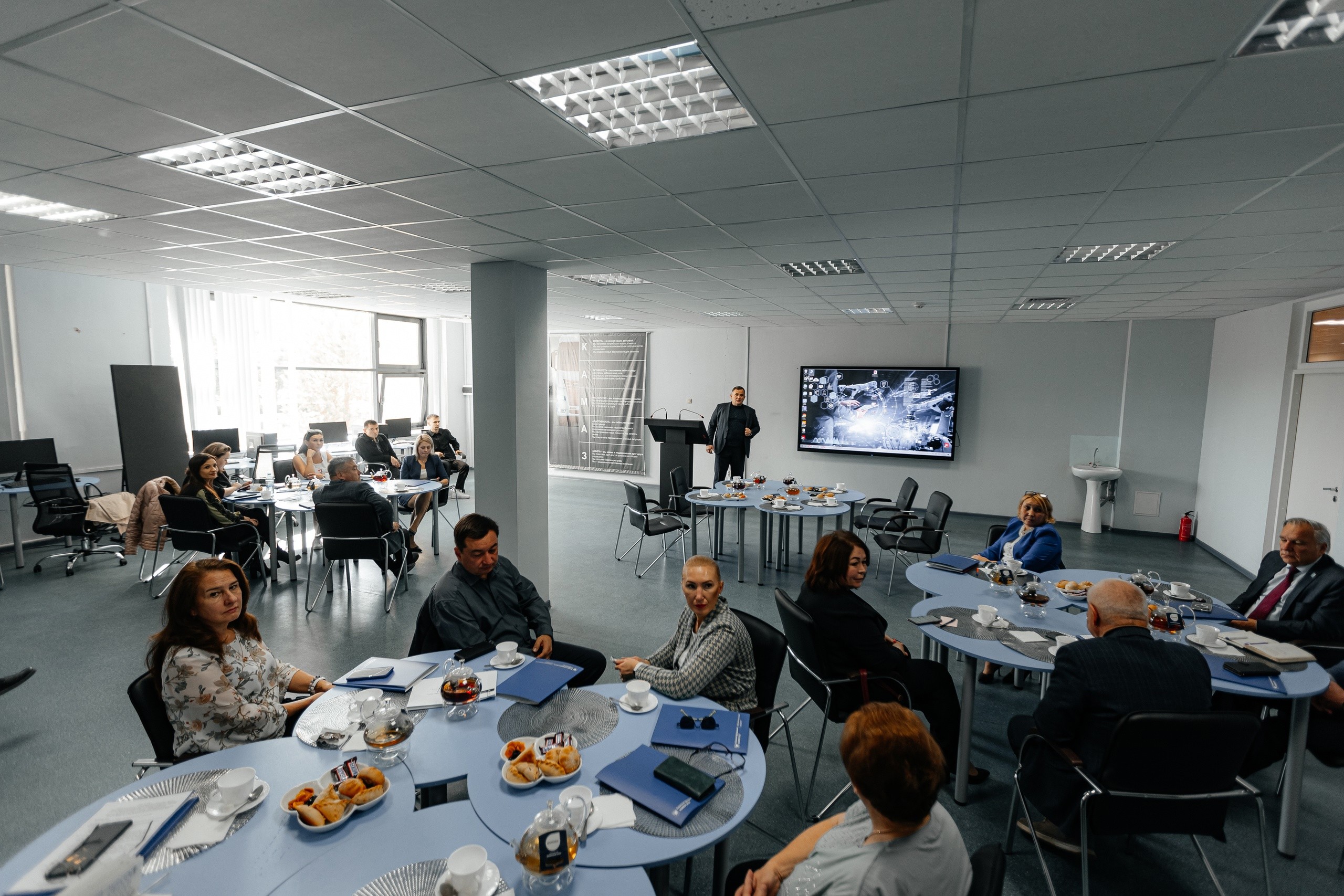 ������ ��������� ����� ��������� �� ���� � �������� �� ��������� ��� ������!