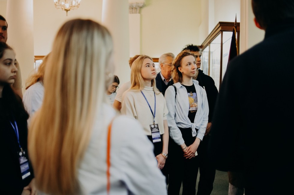 ��������� ���� ��������� ������������� ����������� �������� � ���