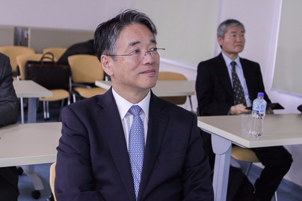 Joint KFU-RIKEN Projects Presented to Japanese Ambassador