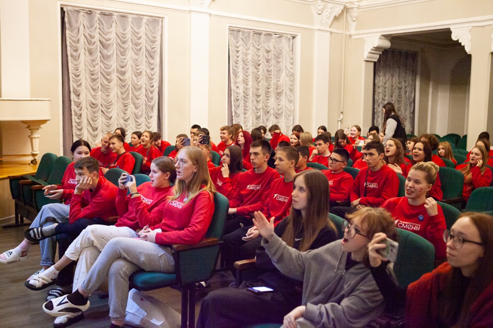 Состоялось открытие смены 'Мы первые!' Состоялось открытие смены 'Мы первые!'