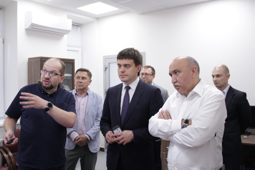 Minister of Science and Higher Education of Russia Mikhail Kotyukov visited Kazan University's medical facilities