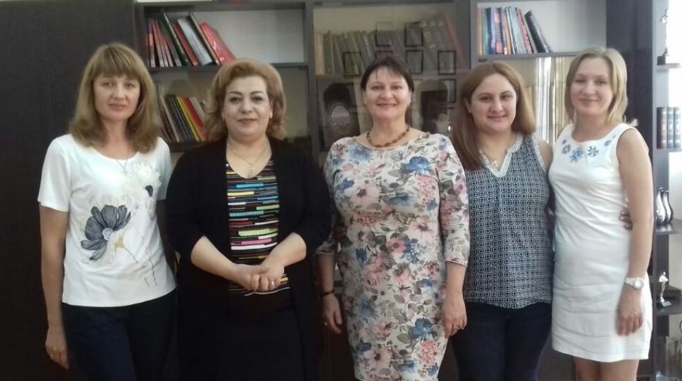 Проектная группа ИФМК КФУ в методологической лаборатории педагогических инноваций в Армении Проектная группа ИФМК КФУ в методологической лаборатории педагогических инноваций в Армении