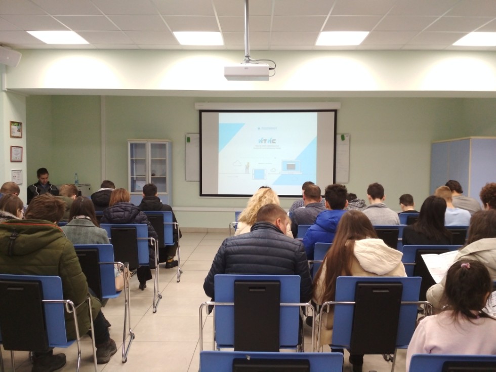 ����������  ���� �������� ������ � ����