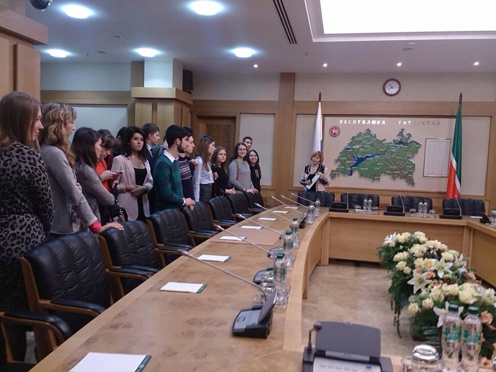 Students of political science met with deputies of the State Council