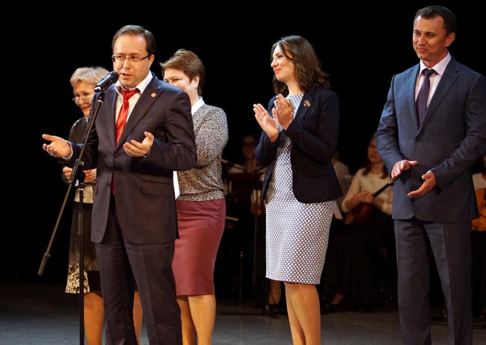 ����������� ����������� ������ � ������������ �������� ��������