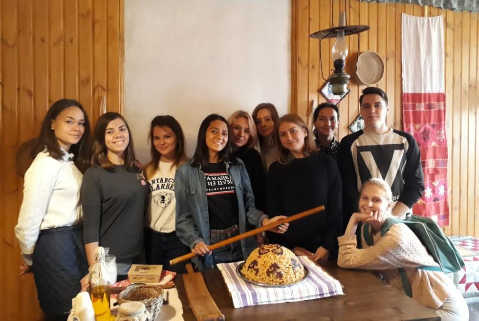 Английское чаепитие в Музее чак-чака? Английское чаепитие в Музее чак-чака?