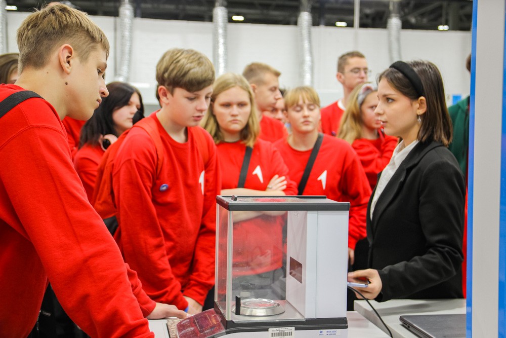 ��������� '��������������� ����' �������� '������� �������'