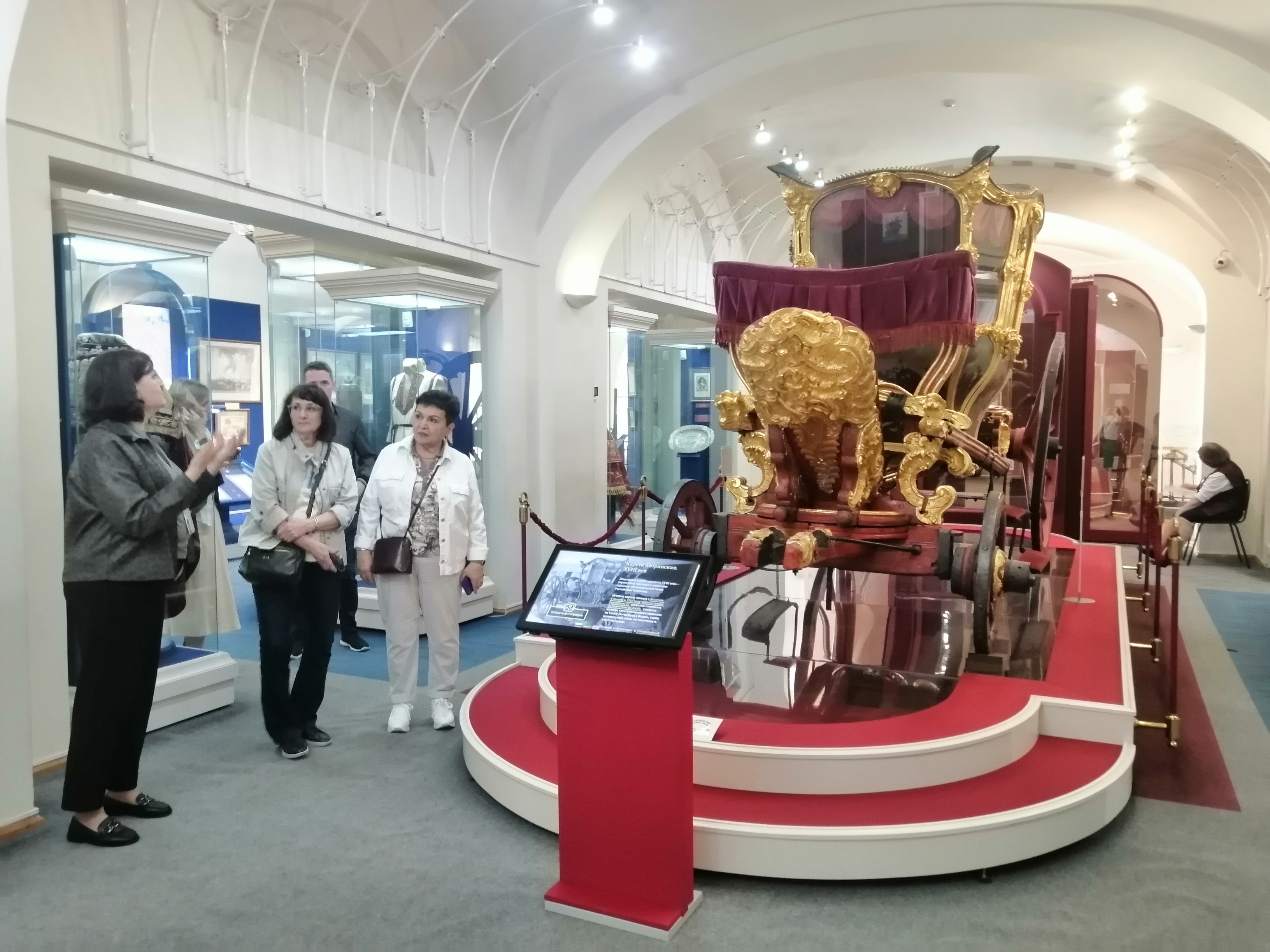 В Центре развития компетенций UNIVERSUM+ ИМО КФУ завершилось обучение слушателей по основной базовой программе повышения квалификации В Центре развития компетенций UNIVERSUM+ ИМО КФУ завершилось обучение слушателей по основной базовой программе повышения квалификации